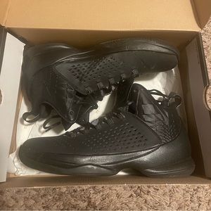Nike Jordan Melo M11 Black size 9